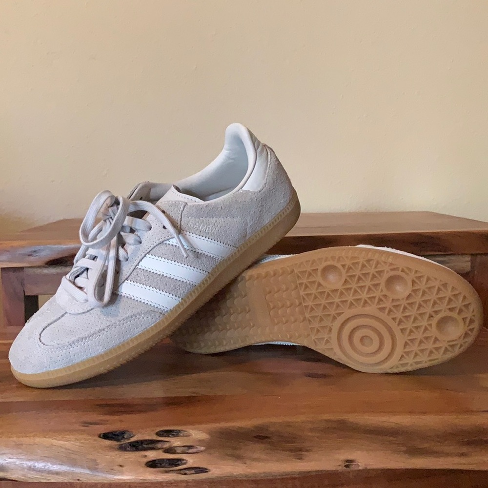 adidas Sambas